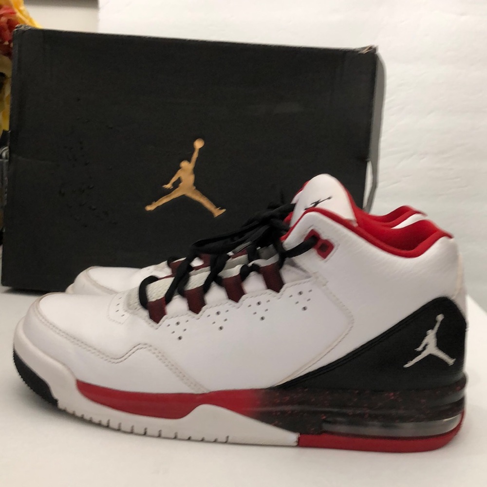 AIR JORDAN FLIGHT ORIGIN 2 GS RUNNING SNEAKERS KIDS (BOYS-GIRLS) SIZE 6.5 Y